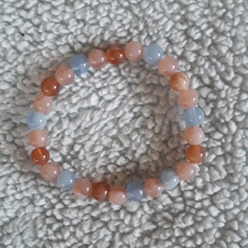 ⚡4 assorted beaded bracelets $16single$5 - Picture 3 of 5